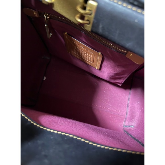 Coach 1941 Troupe Tote Signature Logo Red and Black Leather with matching wallet - Picture 10 of 10